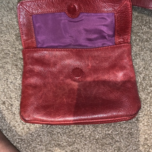 Cole Haan Red Adjustable Small
Crossbody Bag EUC - Picture 6 of 6